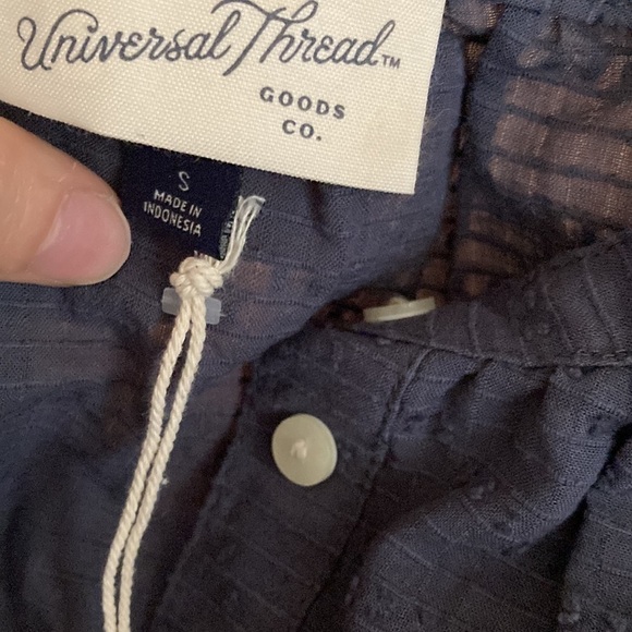 Universal thread blue gray eyelet dot blouse size S - Picture 2 of 2